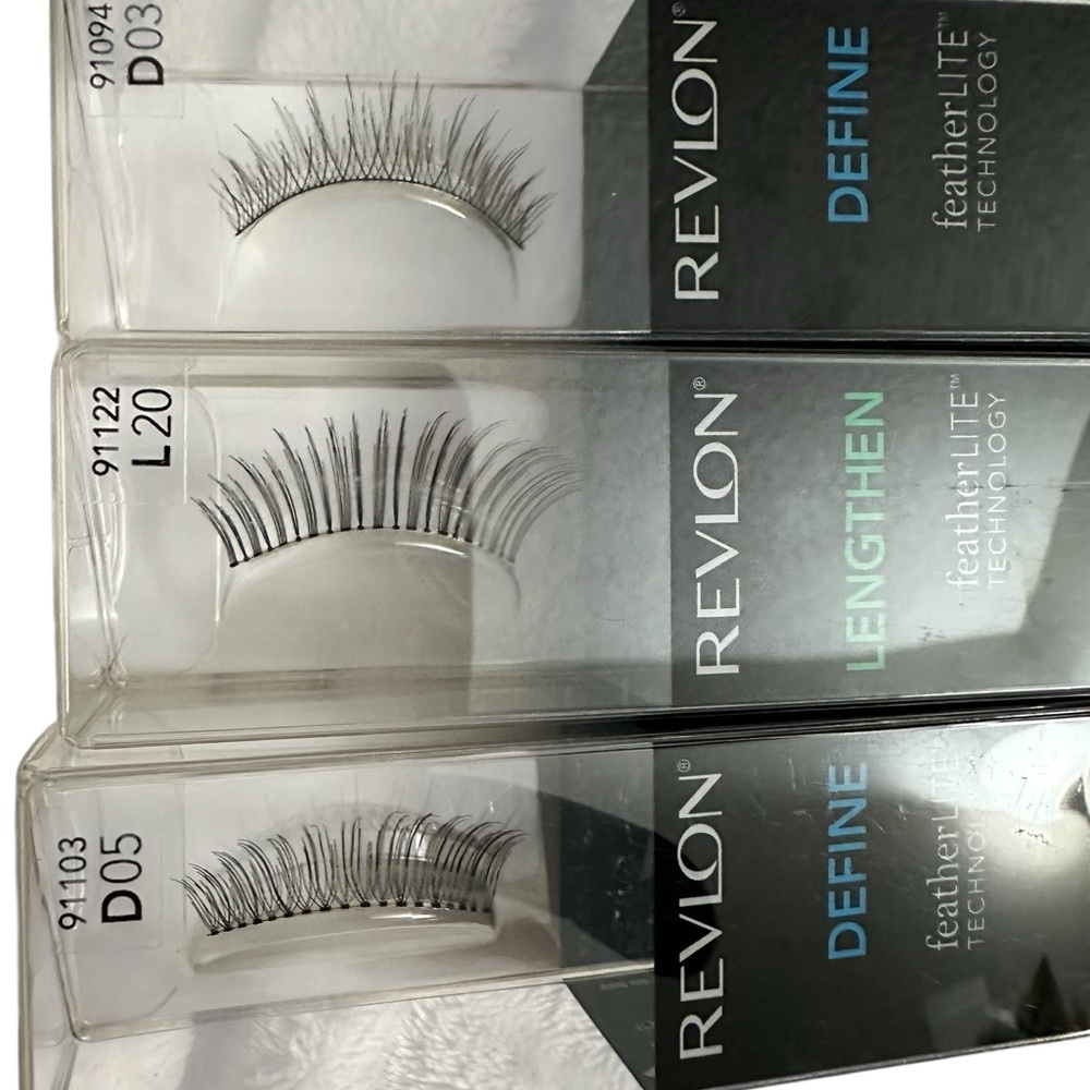 Revlon Set of 3 FeatherLITE Technology Eyelashes 2 Define & 1 Lengthen NIB - Picture 3 of 3